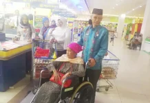 Santuni Kaum Dhuafa, LA: Bulan Ramadhan Adalah Bulan Berbagi