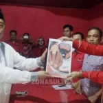 Litanto Kembalikan Formulir Pendaftaran di Dua Parpol Litanto Kembalikan Formulir Pendaftaran di Dua Parpol