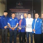 Demokrat Kembali Buka Pendaftaran Cagub, Asrun Langsung Kembalikan Formulir Demokrat Kembali Buka Pendaftaran Cagub, Asrun Langsung Kembalikan Formulir