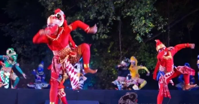 bakdan_neng_solo #MudikPenuhPesona, Pemkot Suguhkan Atraksi Bakdan Neng Solo