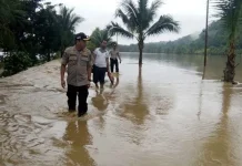Banjir Terjadi di Sejumlah Titik di Kota Baubau Banjir Terjadi di Sejumlah Titik di Kota Baubau