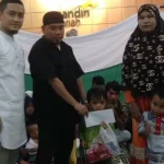 Bank Syariah Mandiri Buka Puasa Bersama 30 Anak Yatim Piatu Bank Syariah Mandiri Buka Puasa Bersama 30 Anak Yatim Piatu