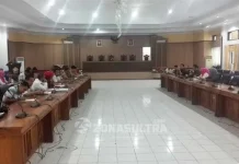 Cuman Digaji Rp 250 Ribu, DPRD Sultra Dukung Penghapusan TKS Cuman Digaji Rp 250 Ribu, DPRD Sultra Dukung Penghapusan TKS