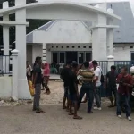 Seminggu Jabat Plt Kades Waelumu, Jayadi Copot Puluhan Perangkat Desa Seminggu Jabat Plt Kades Waelumu, Jayadi Copot Puluhan Perangkat Desa