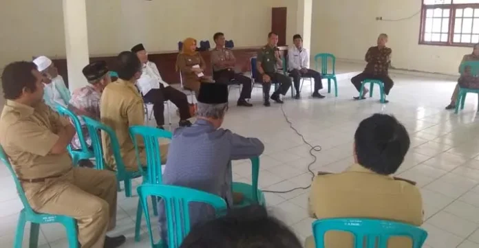 Dianggap Mengikuti Paham Salafi, Lurah Konda Di Kecam Warganya