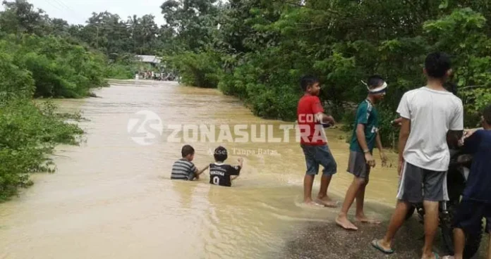 Sungai Andoolo Meluap, Jalur Tinanggea-Kendari Terputus
