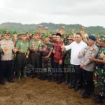 Amran Sulaiman Marah Dapat Laporan Alsintan Disewakan ke Petani Amran Sulaiman Marah Dapat Laporan Alsintan Disewakan ke Petani