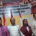 Dua Mantan Kepala Daerah Daftarkan LA di Nasdem dan PDIP Dua Mantan Kepala Daerah Daftarkan LA di Nasdem dan PDIP