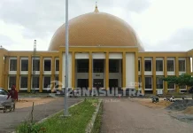 Pemda Muna Tetapkan Salat Idul Fitri Dipusatkan di Masjid Almunajat Masjid Almarqas Almunajat Raha