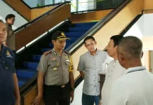 Paket Diduga Bom di Kantor Walikota Ternyata Isinya Kertas Paket Diduga Bom di Kantor Walikota Ternyata Isinya Kertas