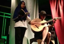 Pameran Fotografi Ditutup dengan Pentas Cinta untuk UHO Pameran Fotografi Ditutup dengan Pentas Cinta untuk UHO