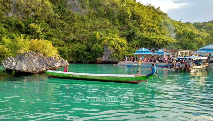 Libur Lebaran, Pantai Maleura Masih Primadona Wisata di Muna