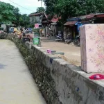 Korban Banjir di Kendari Butuh Bantuan Air Bersih Korban Banjir di Kendari Butuh Bantuan Air Bersih