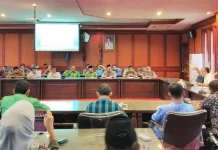 Gubernur “Semprot” SKPD Pasca Peringatan Nuzul Qur’an Gubernur "Semprot" SKPD Pasca Peringatan Nuzul Qur'an