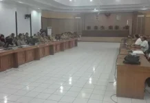 DPRD Sultra Usulkan Tenaga Outsourcing Satpol PP Sultra Jadi Tenaga Kontrak DPRD Sultra Usulkan Tenaga Outsourcing Satpol PP Sultra Jadi Tenaga Kontrak