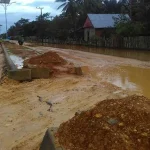 Akibat Hujan, Jalan Ringroad Laworo Rusak Parah Akibat Hujan, Jalan Ringroad Laworo Rusak Parah