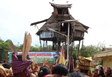 Nyobeng Sebujit, Ritual Cuci Tengkorak Tarik Wisman Crossborder Nyobeng Sebujit, Ritual Cuci Tengkorak Tarik Wisman Crossborder