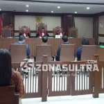Sidang Umar Samiun, Hakim Periksa Empat Saksi Dari MK Sidang Umar Samiun, Hakim Periksa Empat Saksi Dari MK