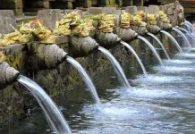 Tampak Siring Bali Sambut “Endorser Pariwisata Indonesia” Barack Obama Tampak Siring Bali Sambut “Endorser Pariwisata Indonesia” Barack Obama