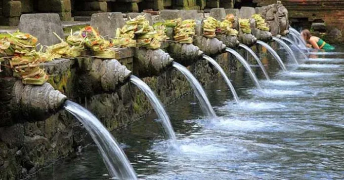 tampak_siring Tampak Siring Bali Sambut “Endorser Pariwisata Indonesia” Barack Obama