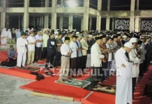 Nur Alam Sebut Seluruh Masyarakat Sultra Berkontribusi Bangun Masjid Al Alam Nur Alam Sebut Seluruh Masyarakat Sultra Berkontribusi Bangun Masjid Al Alam
