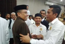 Menang Pilrek UHO, Zamrun Tak Banyak Komentar Menang Pilrek UHO, Zamrun Tak Banyak Komentar