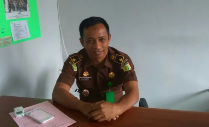 Kepala Seksi Intelejen (Kasintel) Kejari Konsel Ramadan