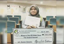 Mahasiswi Asal Muna Harumkan Nama Indonesia di Dunia Internasional Wa Ode Siti Latifatul Malik, peraih juara Global Forum tingkat internasional