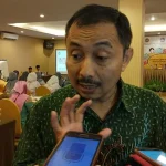 Kemenko PMK Ajak Pelajar Sultra Cerdas Gunakan Medsos Asisten Deputi Pendidikan Tinggi dan Pemanfaatan IPTEK Asril