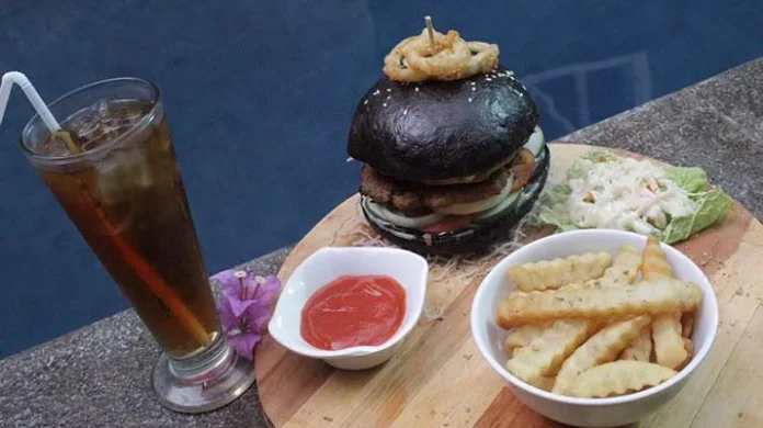Black Burger Plaza Inn Kendari