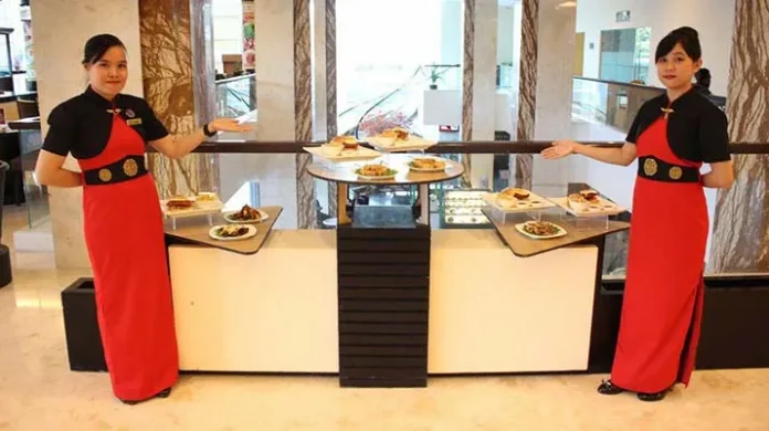 Juli, Hotel Grand Clarion Hadirkan Promo Burger dan Snack