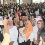 750 Guru Honda di Konawe Terima SK Bupati 750 Guru Honda di Konawe Terima SK Bupati