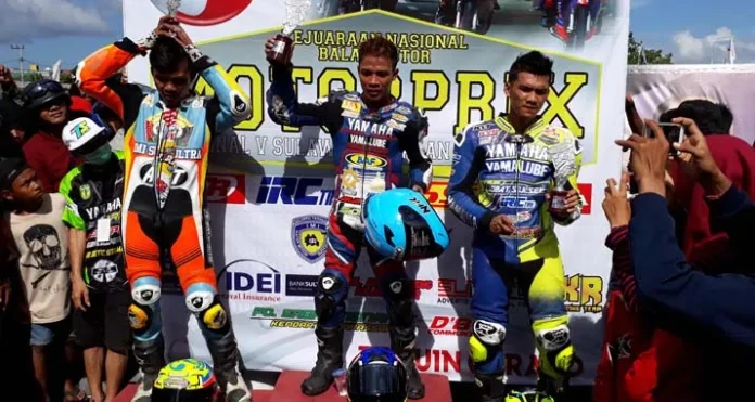 Handy Tuahatu Tercepat di MP 1 Kejurnas Motoprix seri V