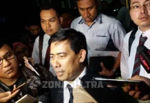 Begini Kata Kuasa Hukum Nur Alam Terkait Penahanan Kliennya Begini Kata Kuasa Hukum Nur Alam Terkait Penahanan Kliennya