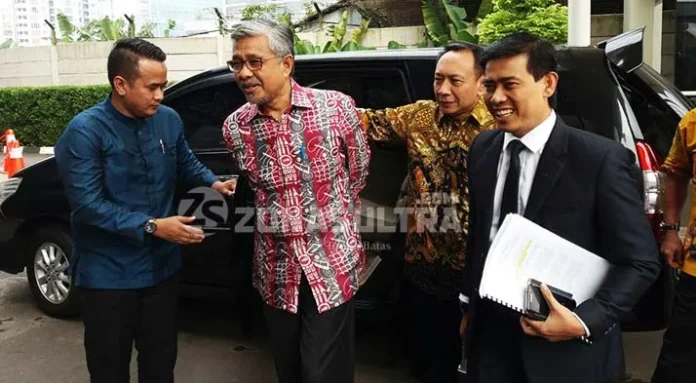 Nur Alam Penuhi Panggilan KPK untuk Kedua Kalinya