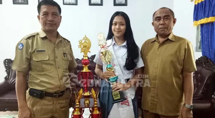 Siswi SMAN 4 Kendari Raih Gelar Putri Citra Sultra 2017