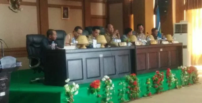 Banyak Kades Diduga Selewengkan DD, Ruksamin : Hanya 10 Persen Kades di Konut Bertahan