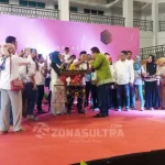 Hadiri Malam Puncak Reuni Akbar SMAN 1 Raha, Ini Pesan Bupati Muna Hadiri Malam Puncak Reuni Akbar SMAN 1 Raha, Ini Pesan Bupati Muna