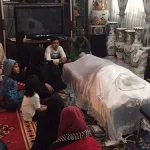 Brigjen Pol (Purn) Hoesein Effendy Dimakamkan di TPU Kota Bandung Brigjen Pol (Purn) Hoesein Effendy Dimakamkan di TPU Kota Bandung