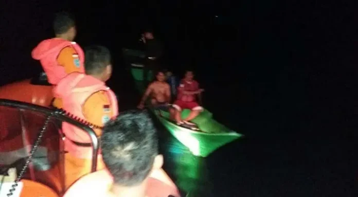 SAR Kendari Evakuasi 4 Penumpang Loangboat Tujuan Pulau Karang Kapota