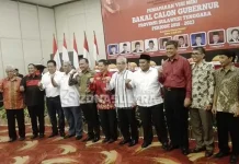 Ali Mazi Janji Benahi Infrastruktur Jalan di Sultra Ali Mazi Janji Benahi Infrastruktur Jalan di Sultra