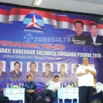 Ali Mazi: Pilih Gubernur yang Berpengalaman Ali Mazi: Pilih Gubernur yang Berpengalaman