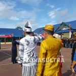 Peserta Upacara HUT RI di Lapas Kendari Kenakan Baju Adat Peserta Upacara HUT RI di Lapas Kendari Kenakan Baju Adat