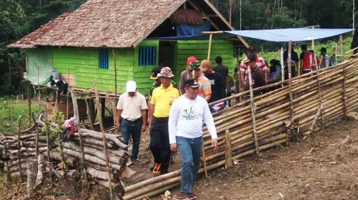 Jumat Barokah, Pemda Konut Benahi Desa Terpencil di Kaki Gunung Amorome
