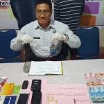 Miliki Narkoba BNN Kendari Amankan Dua Pria Kendari Miliki Narkoba BNN Kendari Amankan Dua Pria Kendari