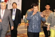 Buka Kongres Diaspora, Wapres JK Ajak Peserta dan Menteri Wisata ke Malino Buka Kongres Diaspora, Wapres JK Ajak Peserta dan Menteri Wisata ke Malino
