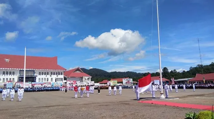 Paskibraka Konut Bentuk Formasi RR Saat Pengibaran Bendera, Ini Artinya
