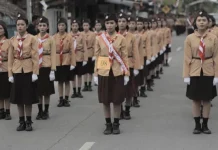 Cari Seragam Pramuka, Warga Serbu Pasar Sentral Mandati Cari Seragam Pramuka, Warga Serbu Pasar Sentral Mandati