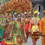 126 Kelompok Barisan GJI Meriahkan HUT RI 72 di Wakatobi 126 Kelompok Barisan GJI Meriahkan HUT RI 72 di Wakatobi