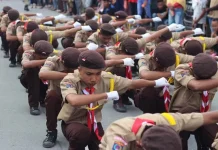 117 Barisan GJI Pelajar Meriahkan HUT RI ke 72 di Wakatobi 117 Barisan GJI Pelajar Meriahkan HUT RI ke 72 di Wakatobi